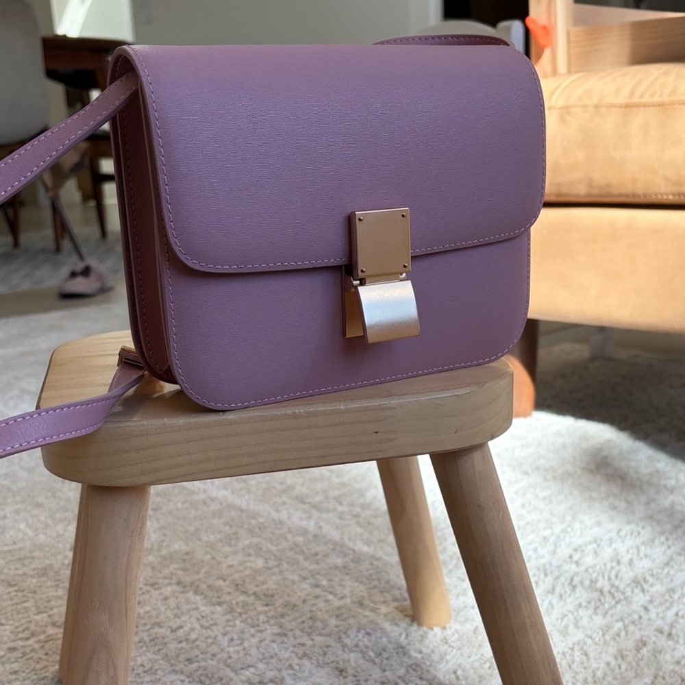 Elegant Pink Crossbody Bag